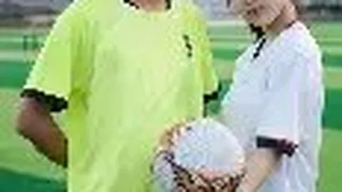 传奇中场费尔南迪尼奥告别绿茵场：23载荣耀生涯，40岁辉煌落幕！